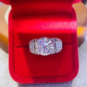 Certified 5ct. t.w. Moissanite Diamond Solitaire Luxury Engagement Ring NEW